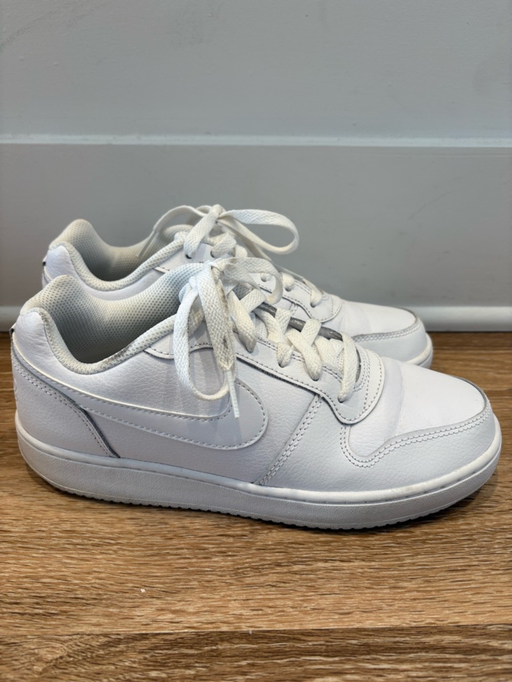 Nike Court Vision Low White Sneakers size 8